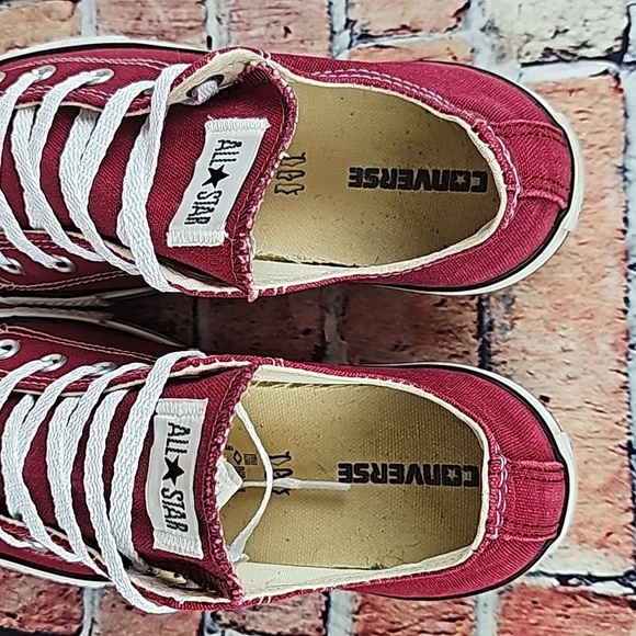 CONVERSE ALL-STAR CHUCK TAYLOR LOWTOP SHOES WOMANS SIZE 5 GUC - Picture 9 of 11